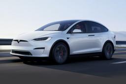 2022 Tesla Model X Driving Pearl White Multi-Coat